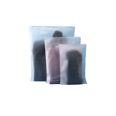 CPE / PE / PPE 인쇄 된 폴리 봉지 습도 방지 Mylar Frosted Zip Lock Bags For Clothing