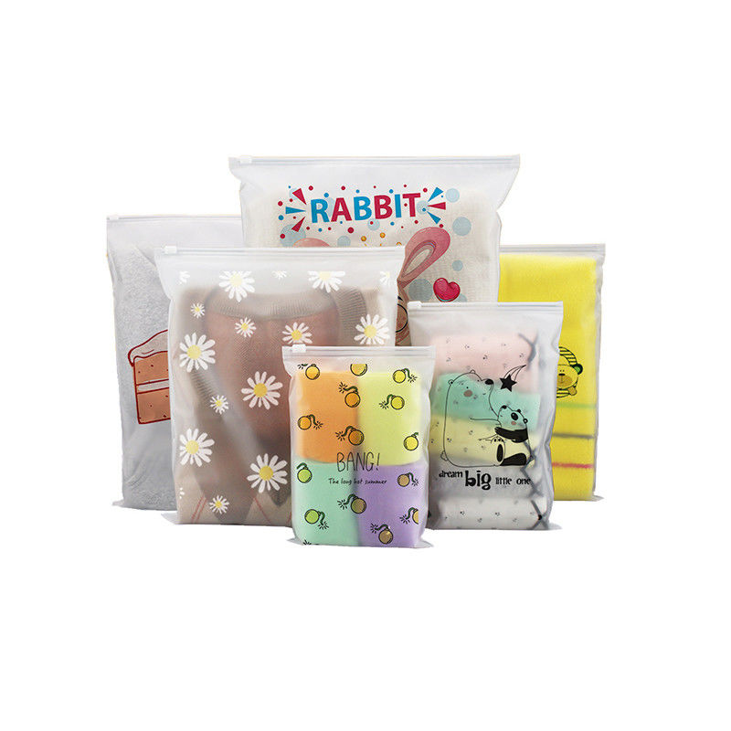 CPE / PE / PPE 인쇄 된 폴리 봉지 습도 방지 Mylar Frosted Zip Lock Bags For Clothing